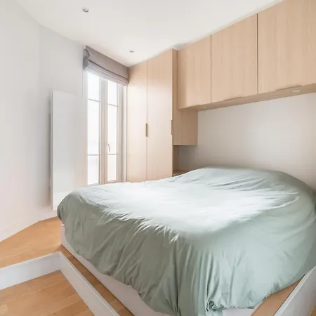 De Luxe Centre Apartment *